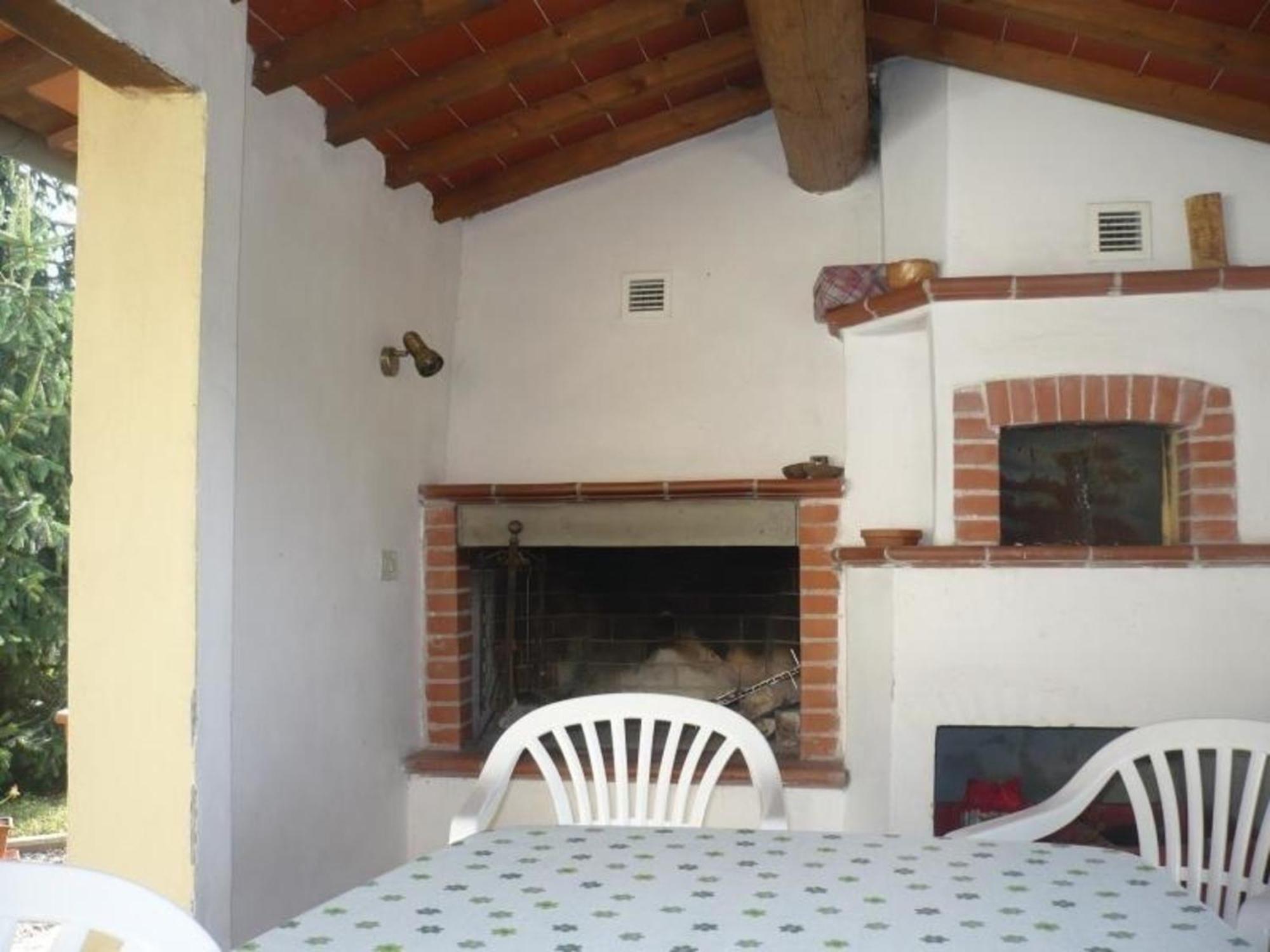 Charmantes Ferienhaus In Piani Della Rugginosa Mit Grossem Garten Reggello Ngoại thất bức ảnh
