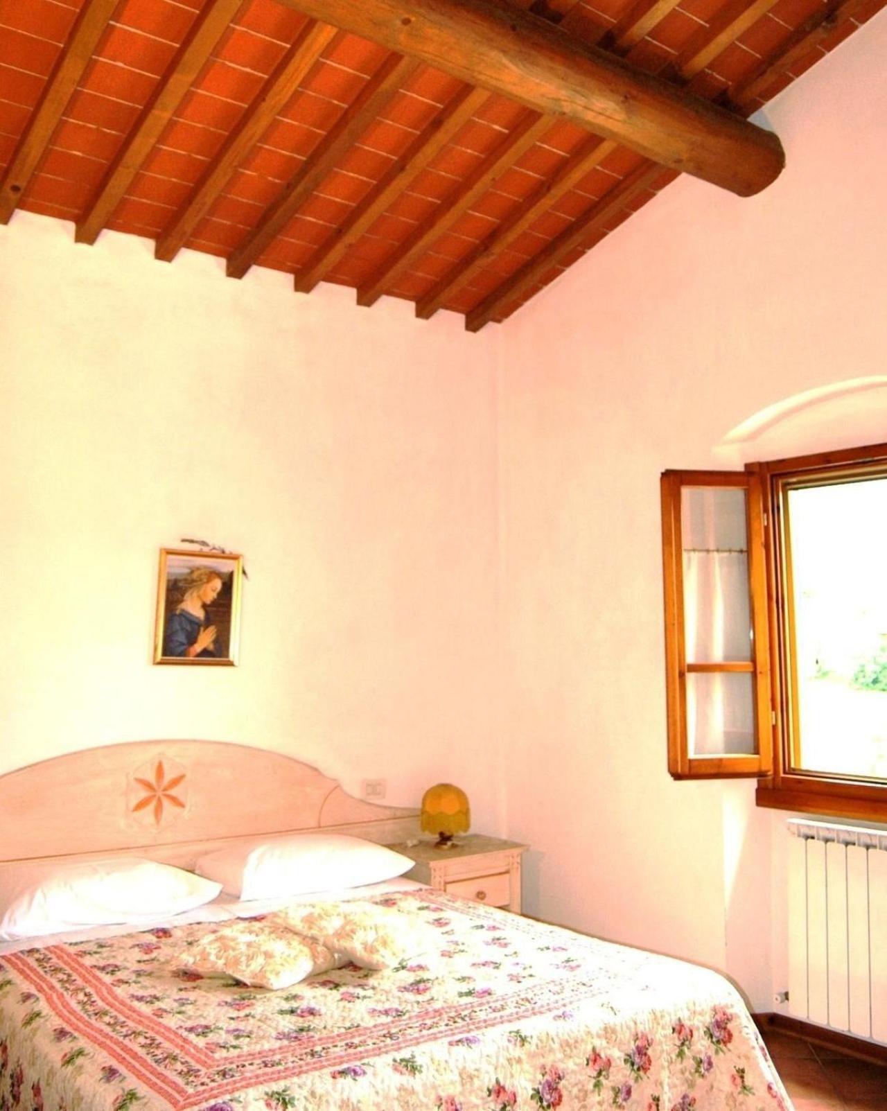 Charmantes Ferienhaus In Piani Della Rugginosa Mit Grossem Garten Reggello Ngoại thất bức ảnh