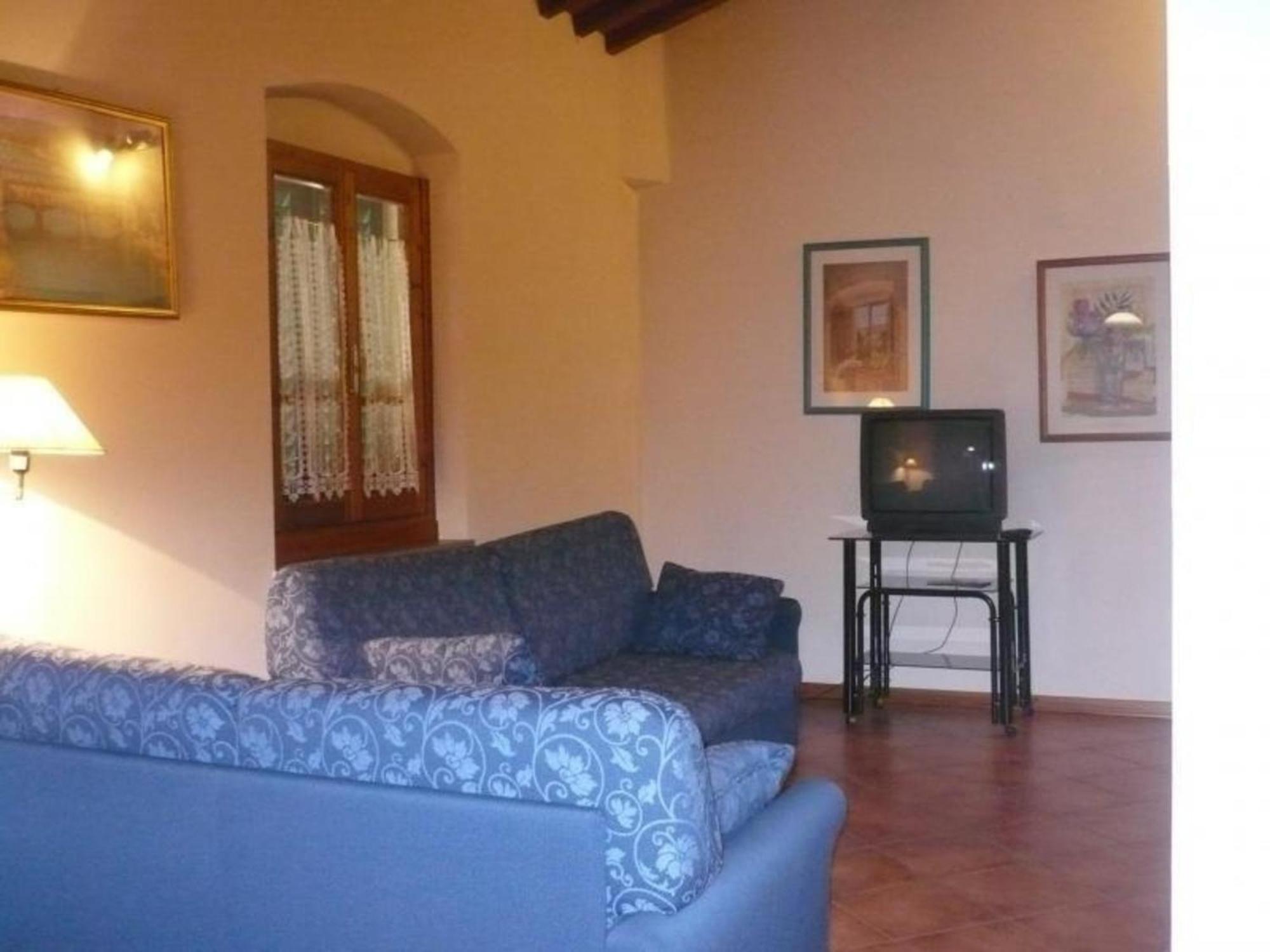 Charmantes Ferienhaus In Piani Della Rugginosa Mit Grossem Garten Reggello Ngoại thất bức ảnh